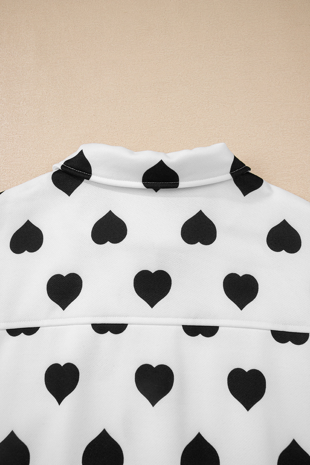White Double Flap Pocket Heart Print Collar Zip Jacket