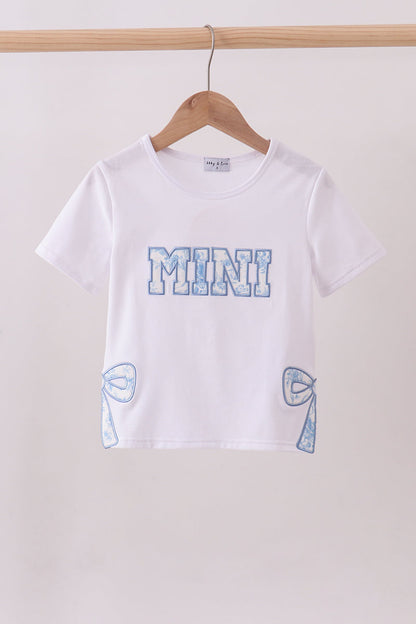 White MAMA bow applique mom&me top