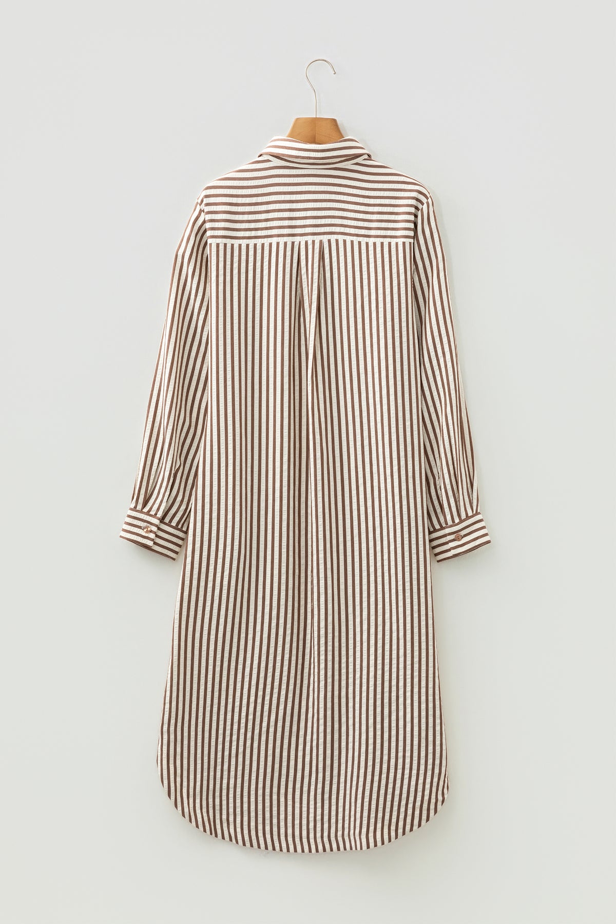 Brown Stripe Textured 3/4 Sleeve Round Hem Split Midi Shirt Dress